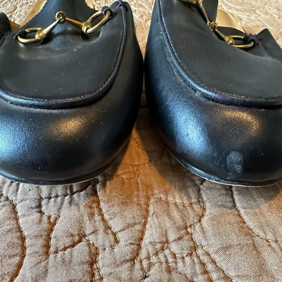 Gucci Black Leather Loafers for Women
