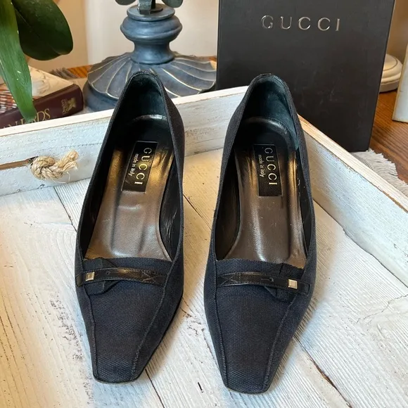 Gucci Black Pumps Women's Size 7 VGUC with box
