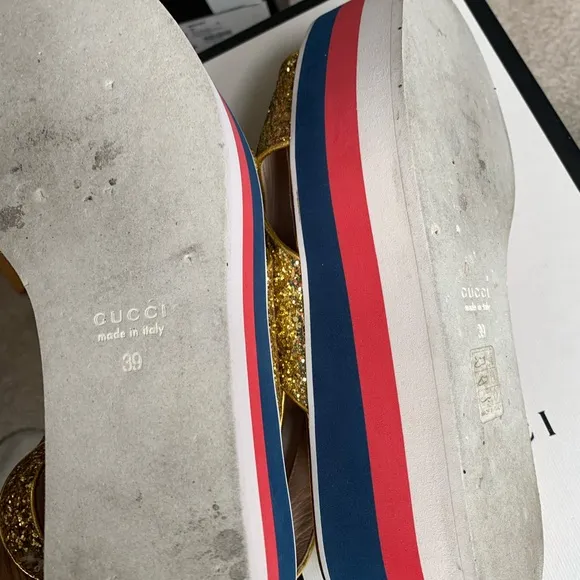 Gucci glitter gold shoes with box