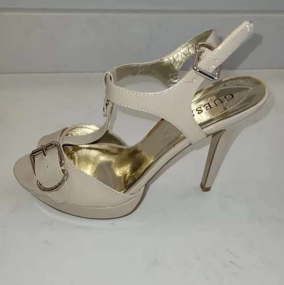 Guess Shoes Tan Nude Patent Leather Platform Heels Gold Hardware Size 8.…