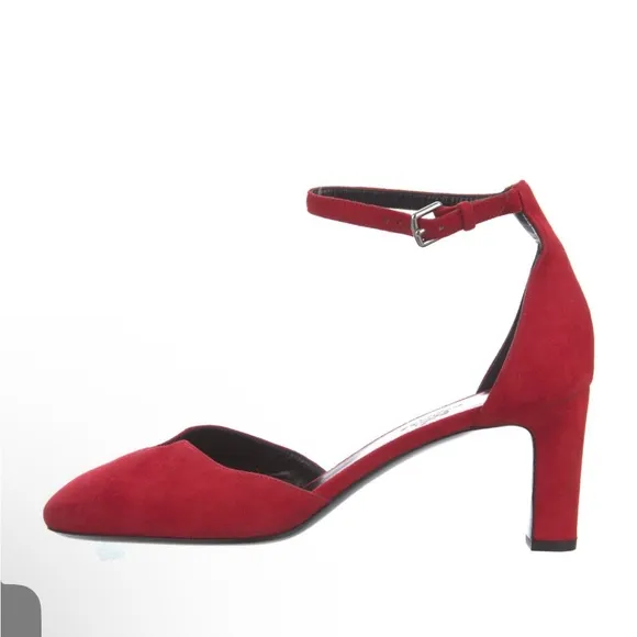 Hermes D’Orsay  Pumps with Ankle Straps and Suede Texture 9,5