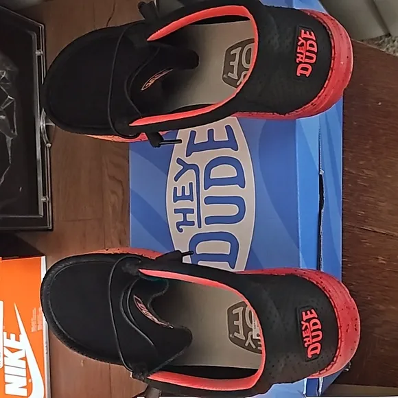 Hey Dude Wally Hot Shoes NEW‼️