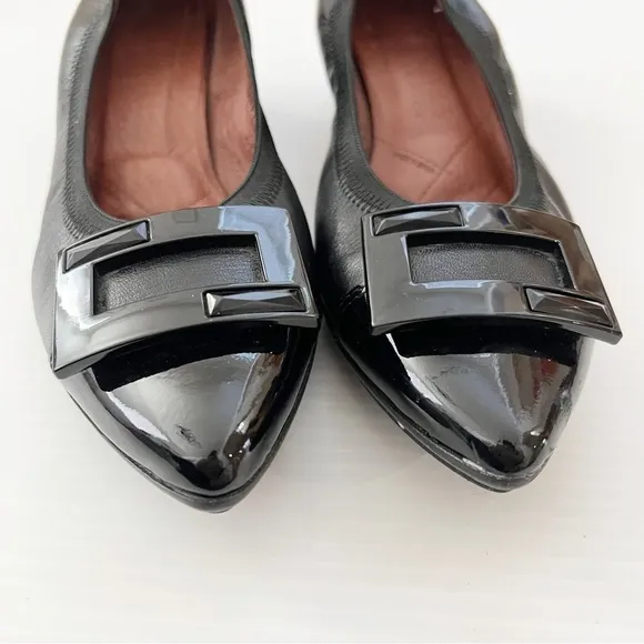Hispanitas- Patent Leather Pointy Toe Omega Pumps