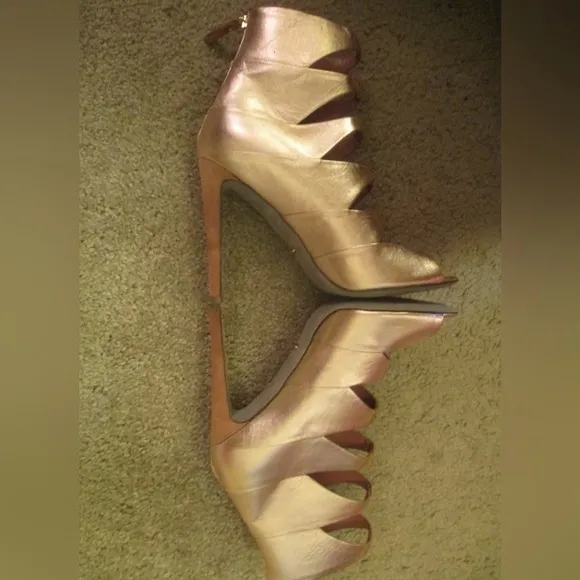 HOT Sergio Rossi Cutout Zigzag Suede and Metallic Leather Boot Sandals $1,295 !