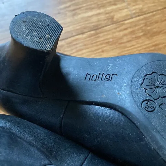 Hotter Shoes Black Leather Retro Inspired Pumps, Size 6.5