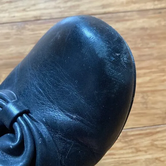 Hotter Shoes Black Leather Retro Inspired Pumps, Size 6.5