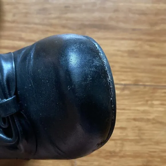 Hotter Shoes Black Leather Retro Inspired Pumps, Size 6.5