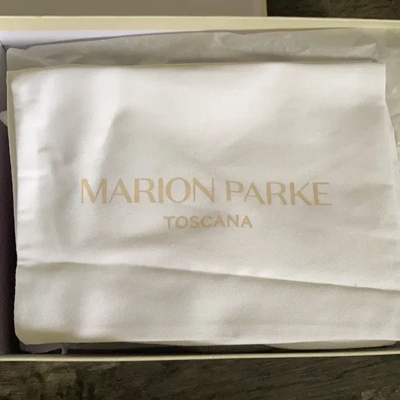 🎉HP👏NIB Marion Parke Women's Leah Tie Sandal 7.5