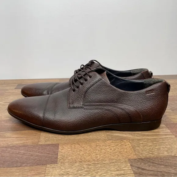Hugo Boss Leather Oxford Dress Shoes Men’s SZ 9.5 Brown