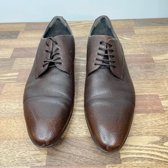 Hugo Boss Leather Oxford Dress Shoes Men’s SZ 9.5 Brown