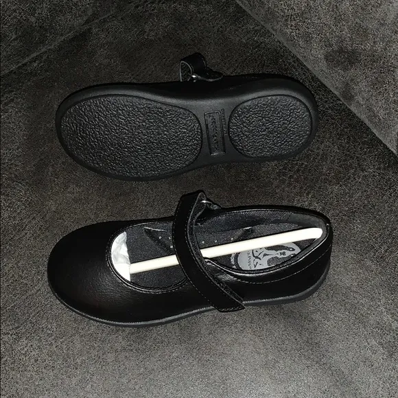 Hush Puppies; Brand new, never worn.