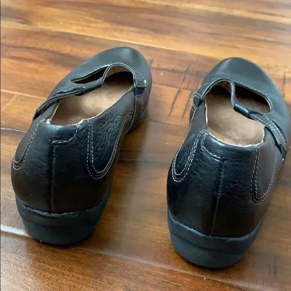 HUSH Puppies Mary Jane Sneakers Shoes Flats