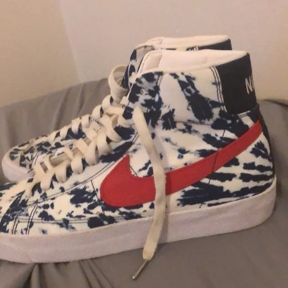 I just want to sell the shoes for some money