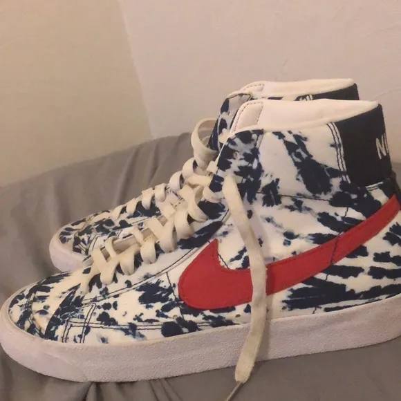 I just want to sell the shoes for some money