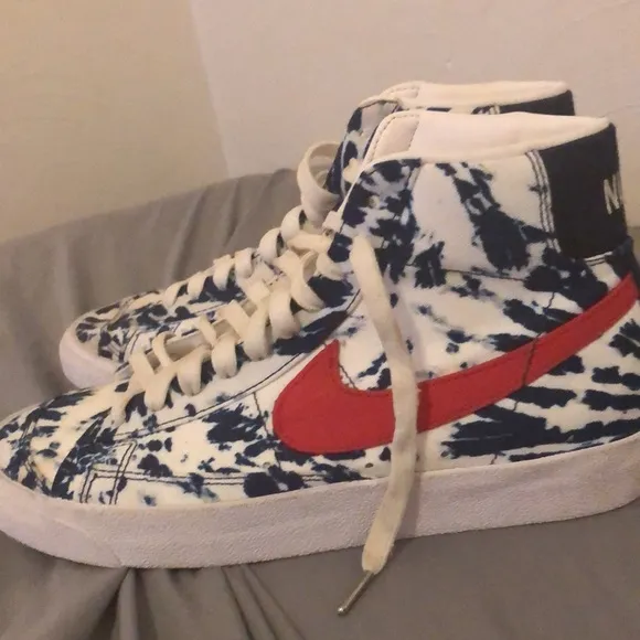 I just want to sell the shoes for some money