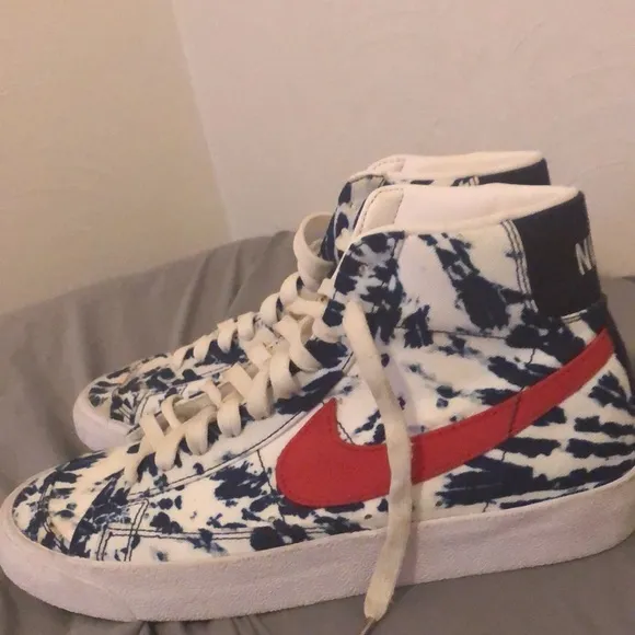I just want to sell the shoes for some money