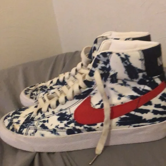 I just want to sell the shoes for some money