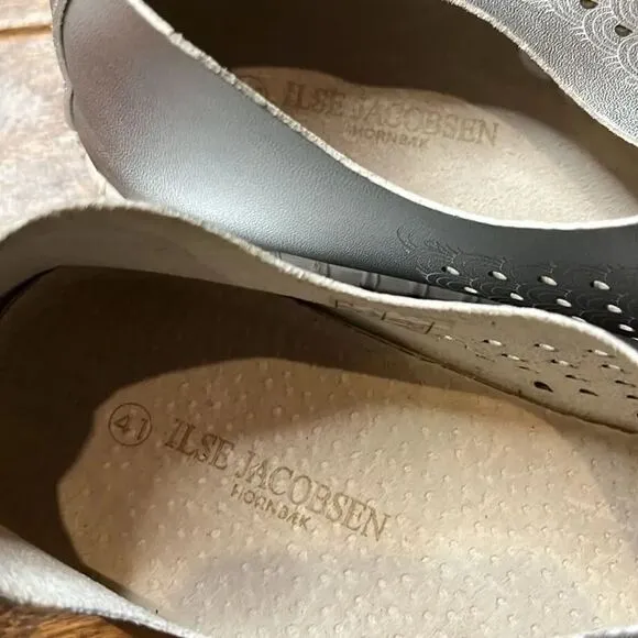 ILSE JACOBSEN TULIP SLIP-ON FLATS - METALLIC Silver, size 10.5-11!