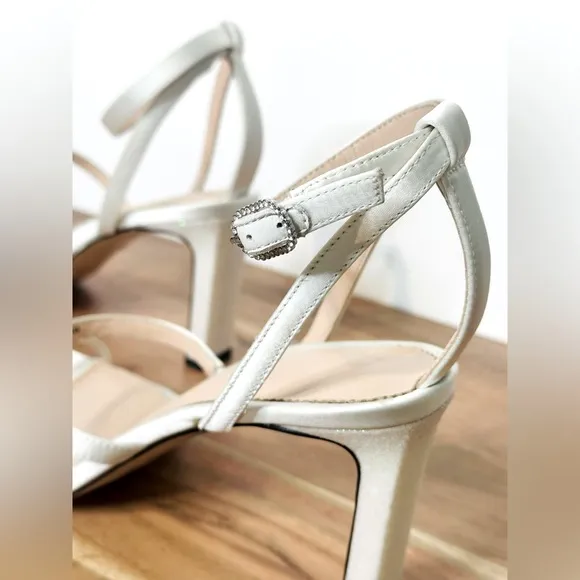 J. Crew Ava Strappy Satin Glitter Heels Sandals Shoes Ivory White Size 9 NWOB
