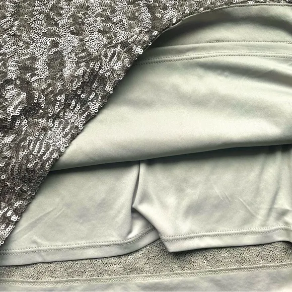 J. Jill Silver Sequin Elastic Waistband Midi Pencil Skirt Size S EUC