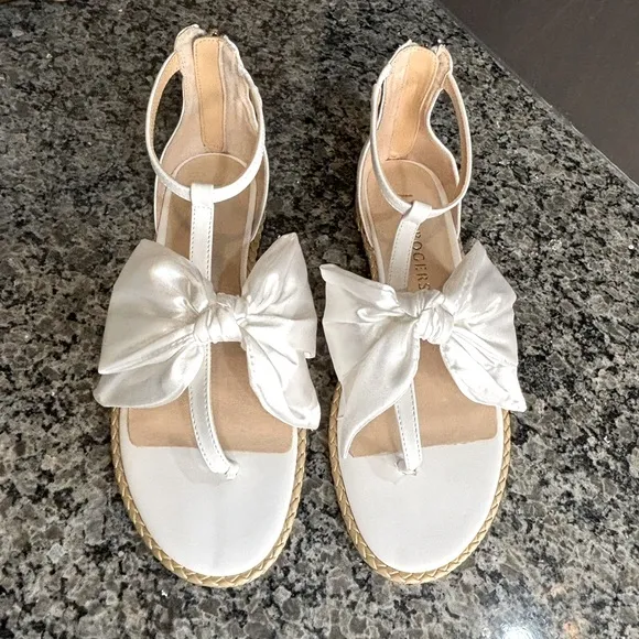 Jack Rogers Heidi T-Strap White Sandals with Bow Size 7 New