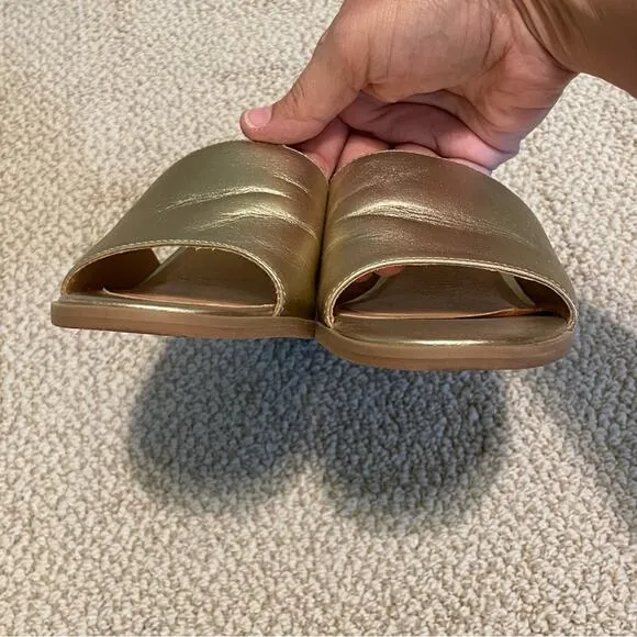 Jack Rogers Slide Heeled Sandals Heels  Gold Metallic Leather Women's sz 8.5