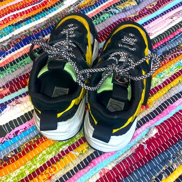 Javi’s Sneaker for (Little Boys)