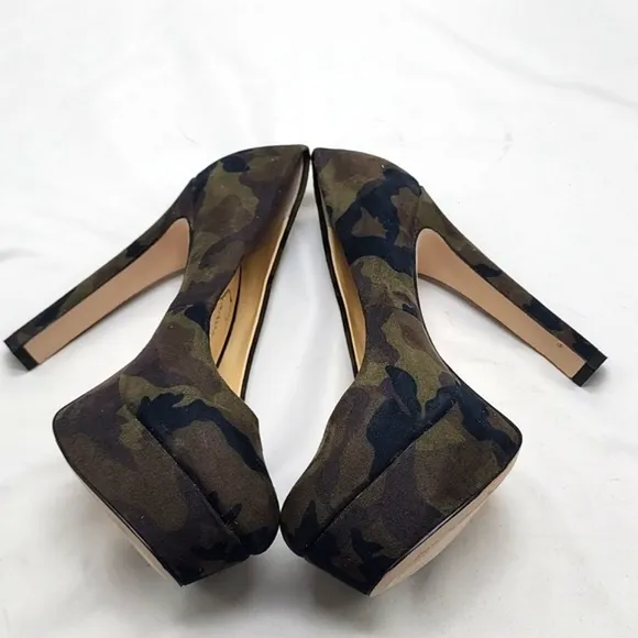 JESSICA SIMPSON NELLAH COMBO ROUND TOE HIGH PLATFORM BLOCK PUMPS LADIES 5.5 NWOB