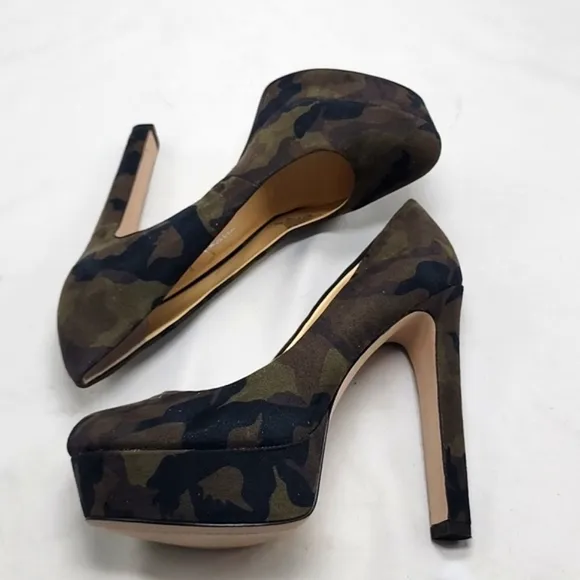 JESSICA SIMPSON NELLAH COMBO ROUND TOE HIGH PLATFORM BLOCK PUMPS LADIES 5.5 NWOB
