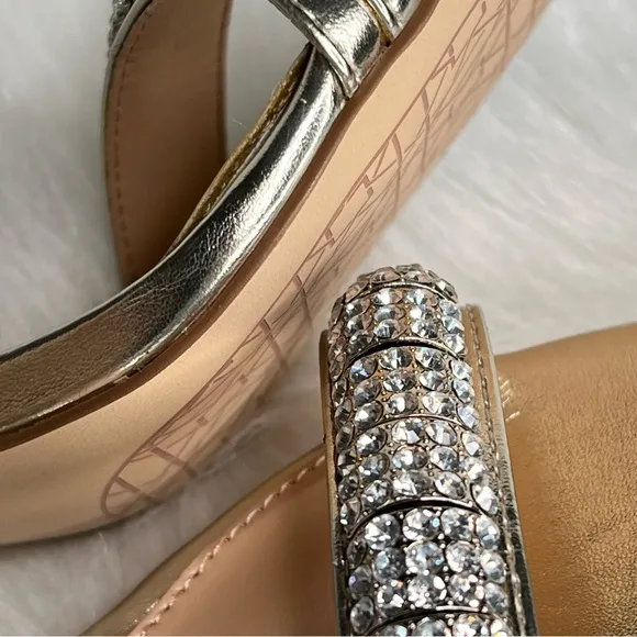 Jewel Badgley Mischka Randy Gold Metallic Dress Heels Size 7