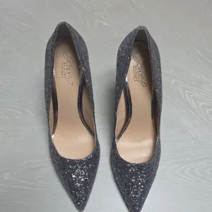 Jewel Badgley Mischka Women's Glitter Pumps/heels - Silver/purple, Size 9