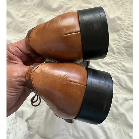 John Fleuvog Men's Executor Rusnak Brown &amp; Tan leather dress shoes size 9