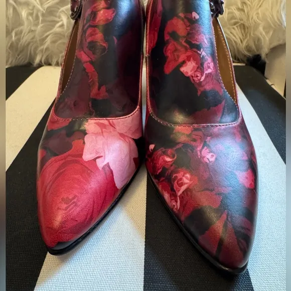 John Fluevog Darla Poser 6