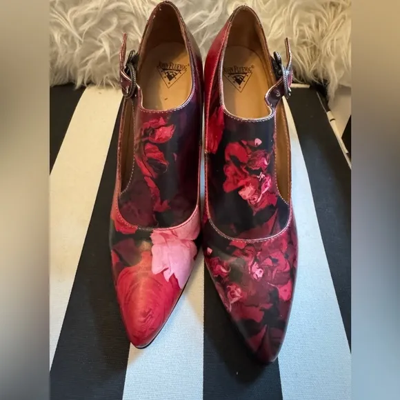 John Fluevog Darla Poser 6