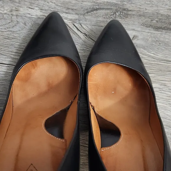 John Fluevog Elegant Black Leather Women's Pumps