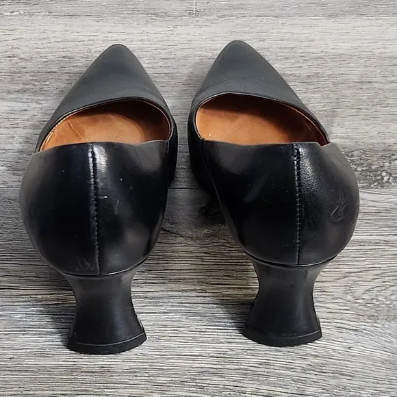 John Fluevog Elegant Black Leather Women's Pumps