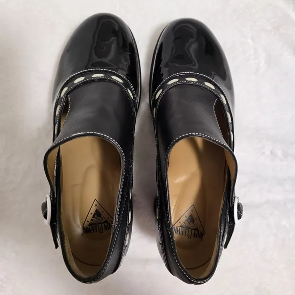 JOHN FLUEVOG Enneagram Achiever Buckled Black Leather Pumps Womens Sz 6 …