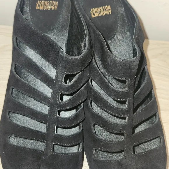 Johnston &amp; Murphy Tess Black Wedge Peep Toe Sandals Leather Cut Out Size 9