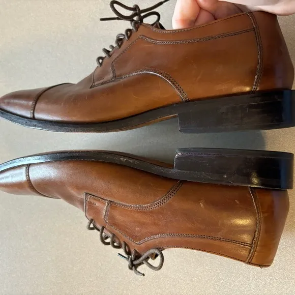 Johnston and Murphy Brown Leather Oxford
