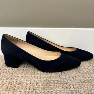 🔹Jon Josef Elegant Navy Blue Suede Women's Pumps - size 7
