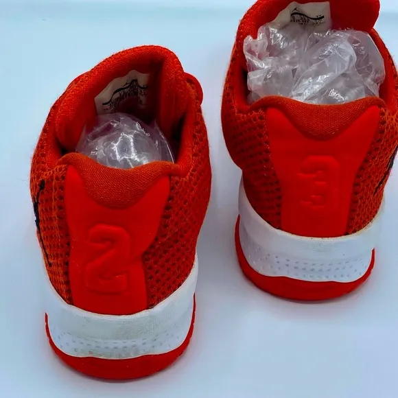 JORDAN B.Fly 'Max Orange'