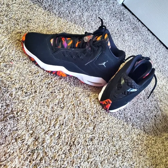 Jordan B'Loyal Big Kids Size 7