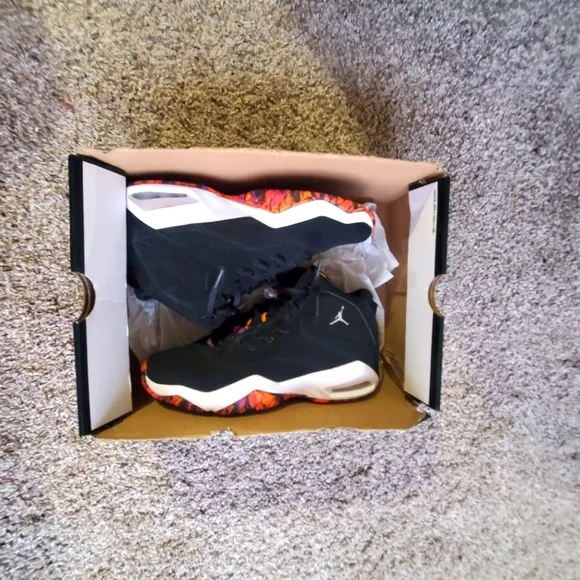 Jordan B'Loyal Big Kids Size 7