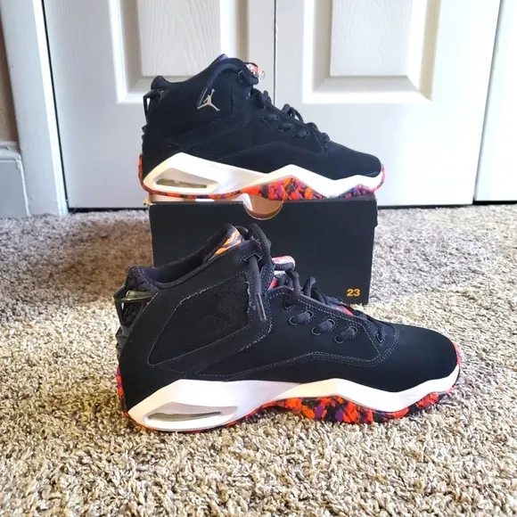 Jordan B'Loyal Big Kids Size 7