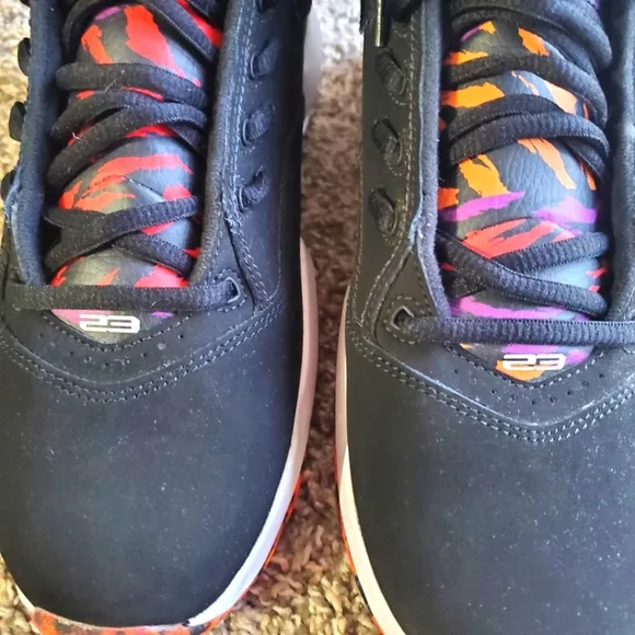 Jordan B'Loyal Big Kids Size 7