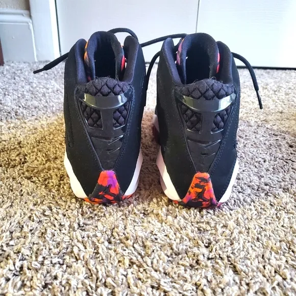 Jordan B'Loyal Big Kids Size 7