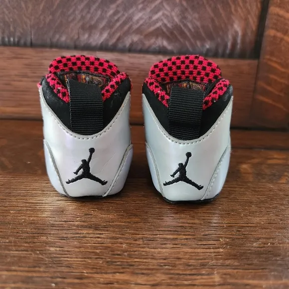 Jordan Crib Shoes Size 1
