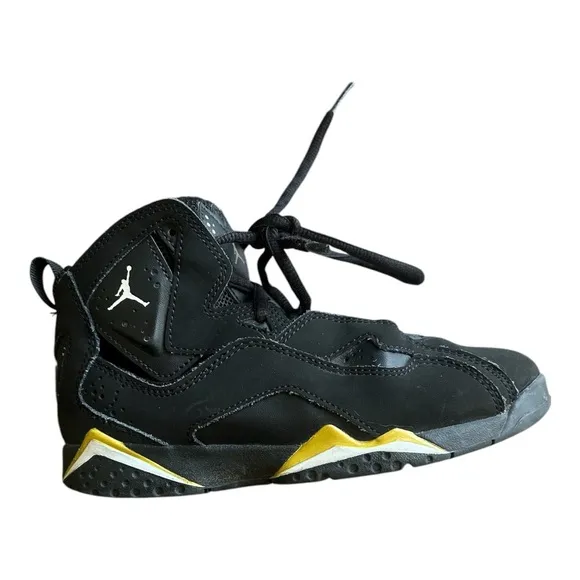 JORDAN True Flight Little Kids Shoes