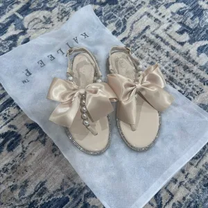 Kailee P little girls wedding/flower girl sandals. NEW, with original bag.