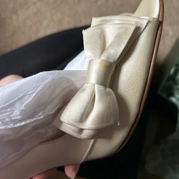 Kate Spade Cream Bow Women's Shoes